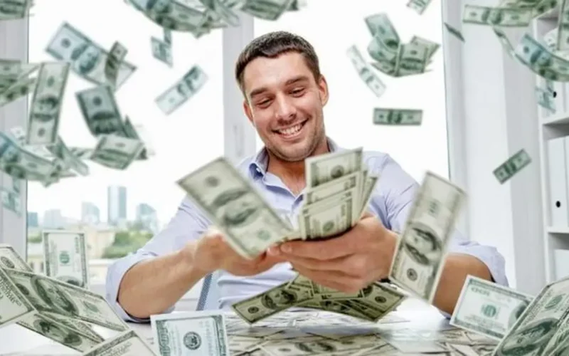 رقم قياسي في العائد الشهري.. استثمار آمن لأموالك بأرباح ثابتة